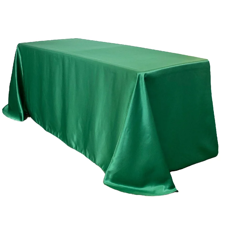 90 x 156 Inch Rectangular L'amour Tablecloth Emerald Green