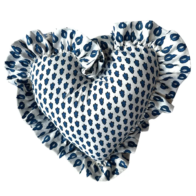 Heart Ruffle Pillow - Vintage Pierre Deux White